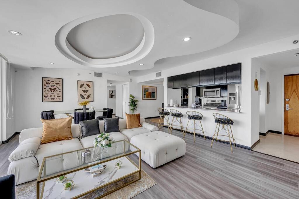 Apartamento New Stunning 2br Brickell Condo-free Parking Miami