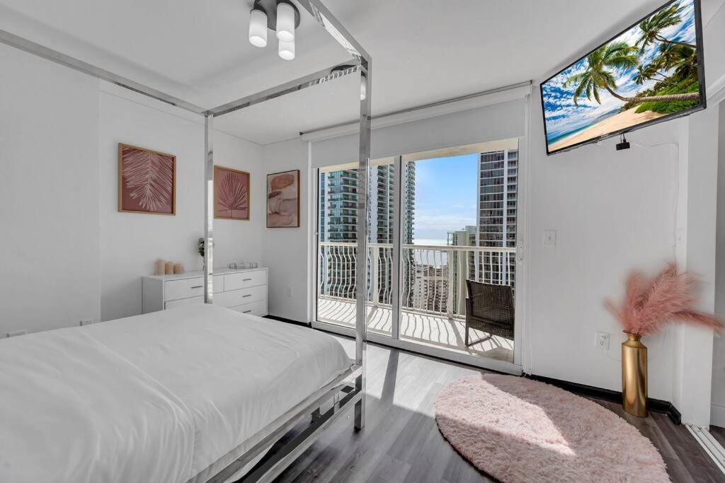 New Stunning 2br Brickell Condo-free Parking Apartamento *